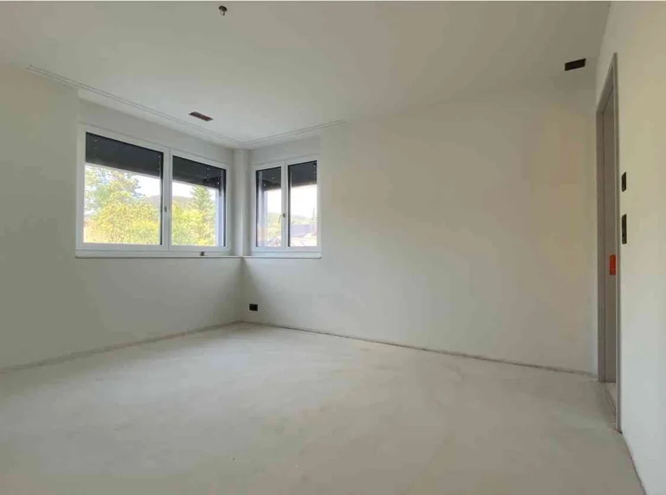Moderne 3.5-Zimmer-Neubauwohnung, privater Garten & separater Eingang