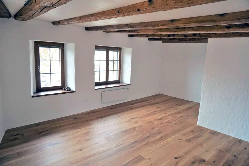 Erstbezug: Frisch renoviertes, denkmalgeschütztes Bauernhaus
