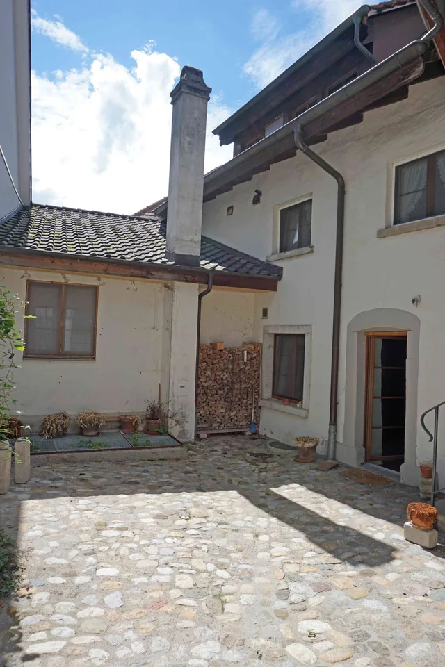 Erstbezug: Frisch renoviertes, denkmalgeschütztes Bauernhaus