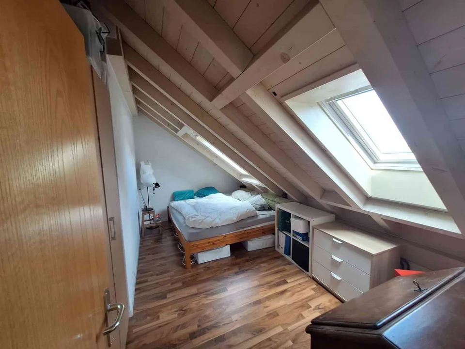 Charmant appartement maisonnette 4.5 pièces dans le calme Madiswil