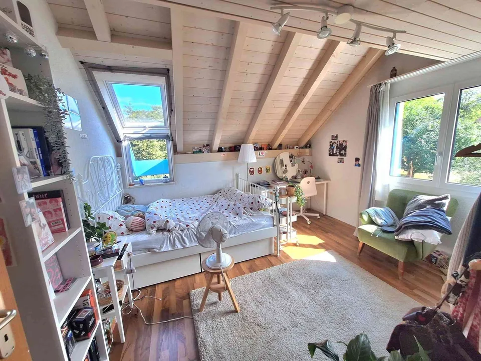 Charmant appartement maisonnette 4.5 pièces dans le calme Madiswil
