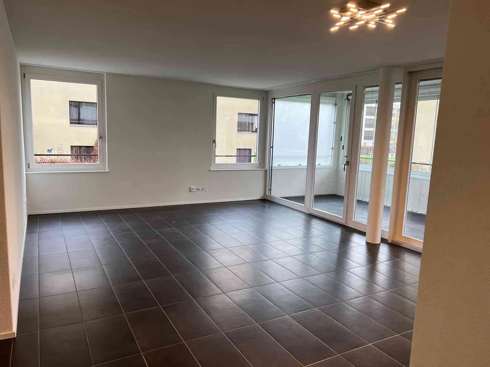 4½-Zimmer-Wohnung in Sins – 120 m² mit 2 Badezimmern