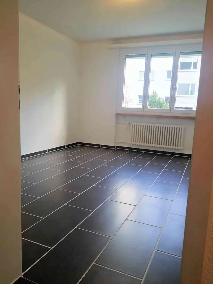 Wohnen nahe Hallwilersee – grosse 3.5-Zimmer-Wohnung mit Südbalkon