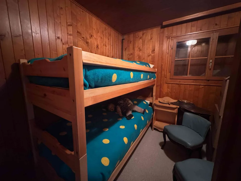 Charmant chalet à Gryon–Barboleuse , vue montagne et cadre paisible – foto 9 di 12