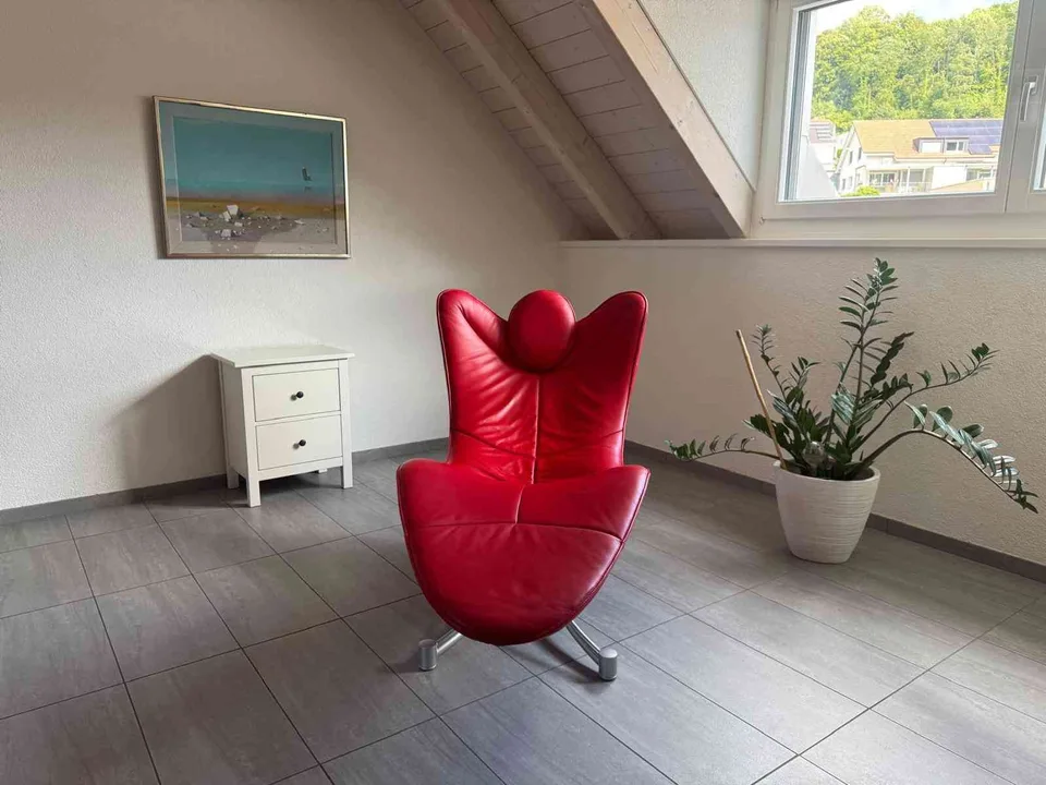 Ruhige Dachwohnung mit attraktivem Grundriss – foto 7 di 9