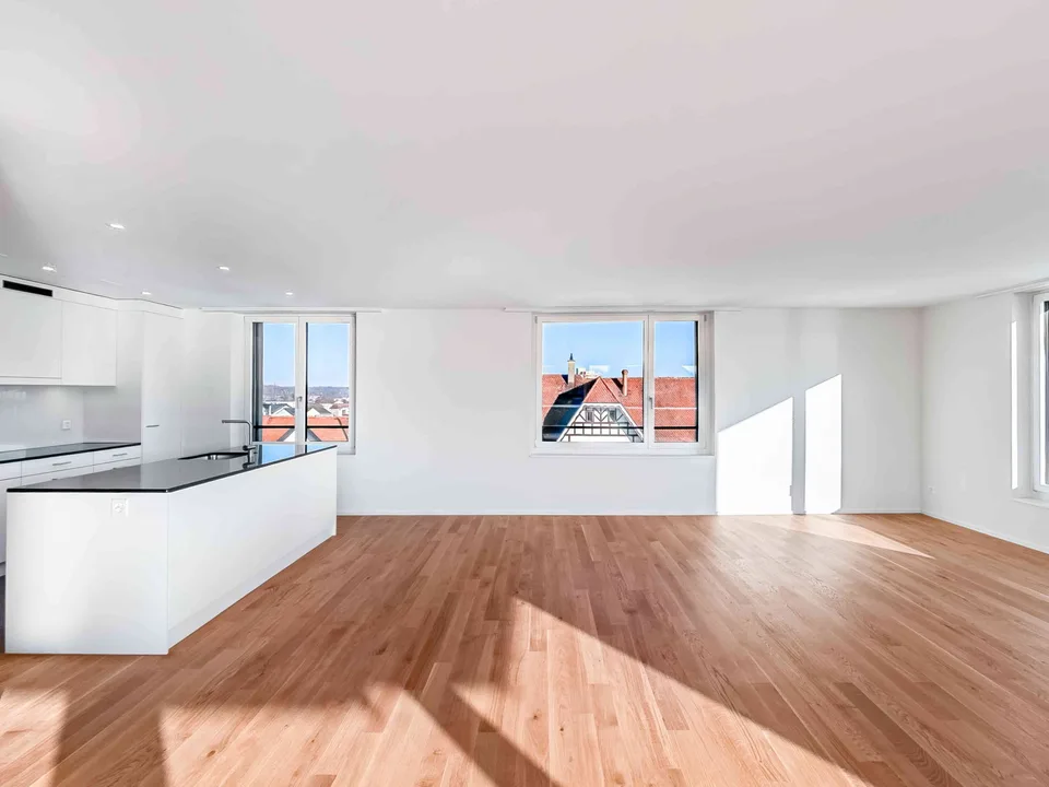 Modern attic apartment with great views, quiet, centrally located