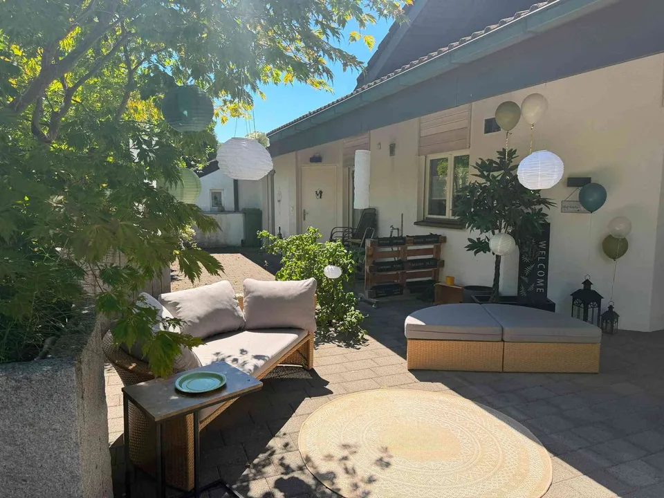 Einzigartige Maisonette Wohnung mit viel Privatsphäre und Bergsicht