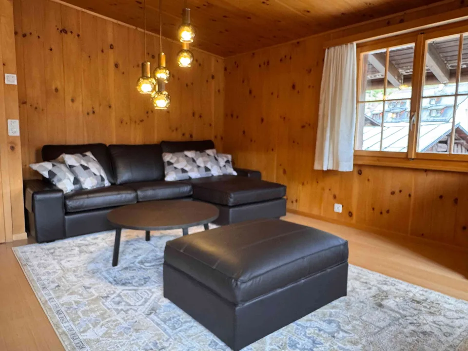 Gemütliche möblierte 5.5-Zimmer-Wohnung mit Bergblick in Sedrun