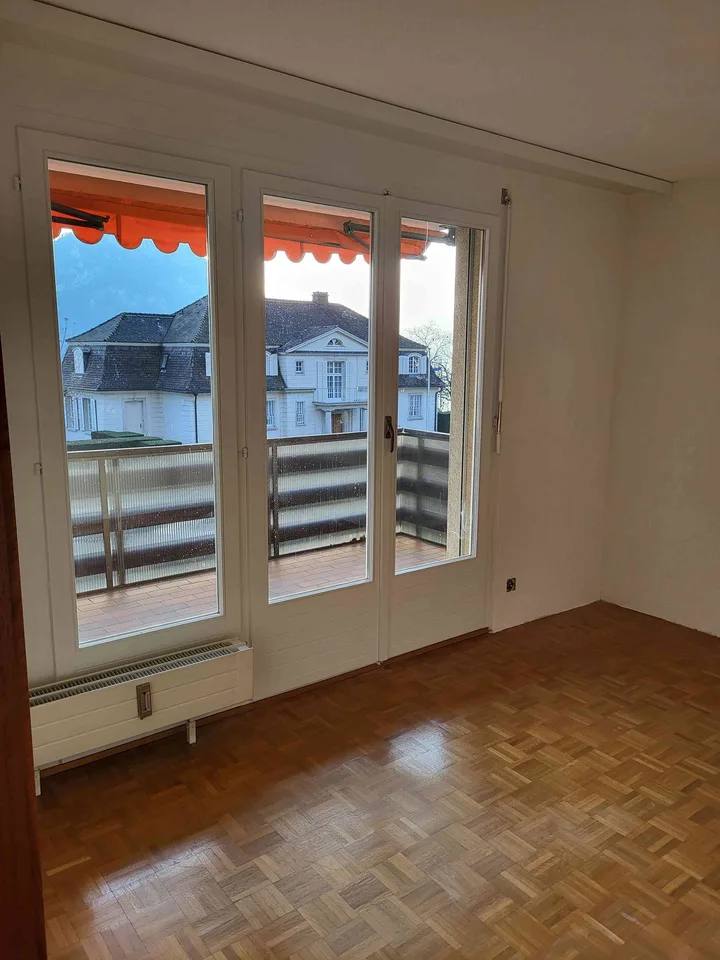 Helle 4.5-Zimmer-Wohnung mit Seesicht in Weggis
