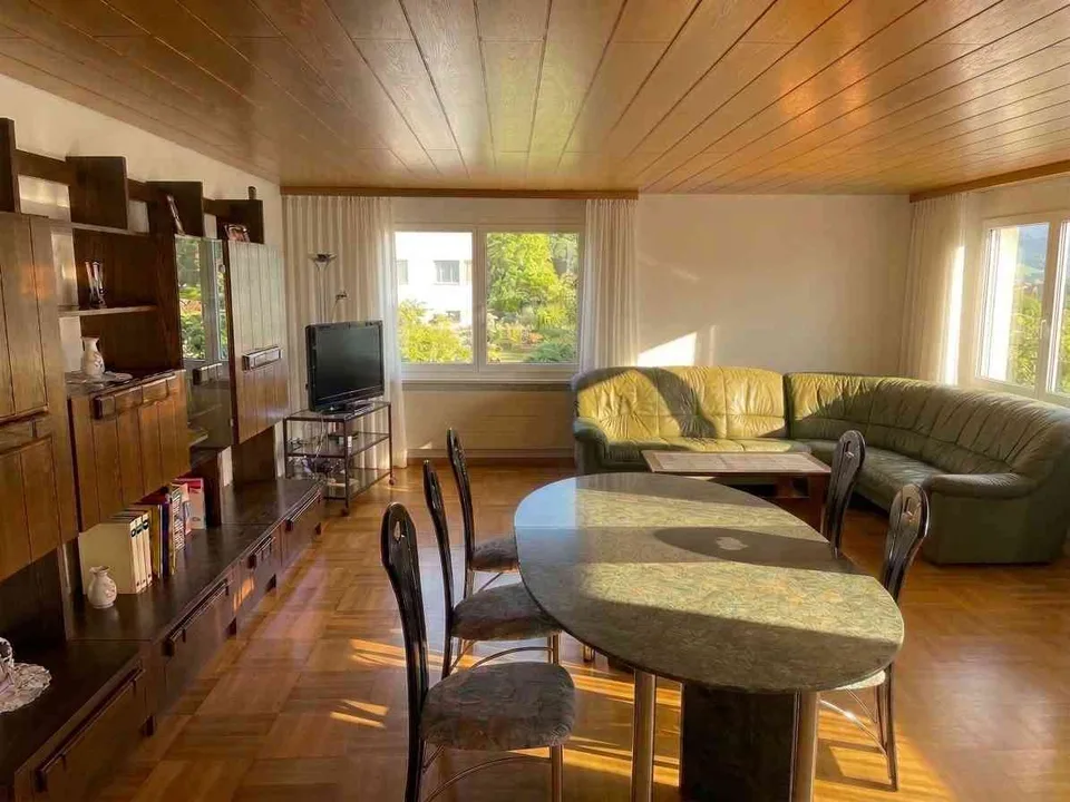 111m2, 4.5-Zimmer-Wohnung mit 2 Tiefgaragenplätze – foto 4 di 9