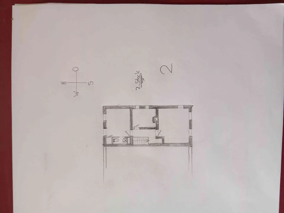 4-Zimmer Haus, Eckhaus,RENOVATIONSBEDÜRFTIG – Foto 4 von 12