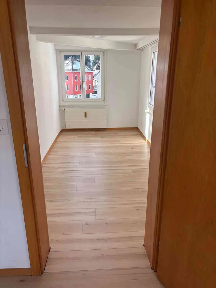 zentral gelegene 4-Zimmer Wohnung