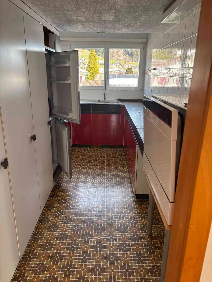zentral gelegene 4-Zimmer Wohnung