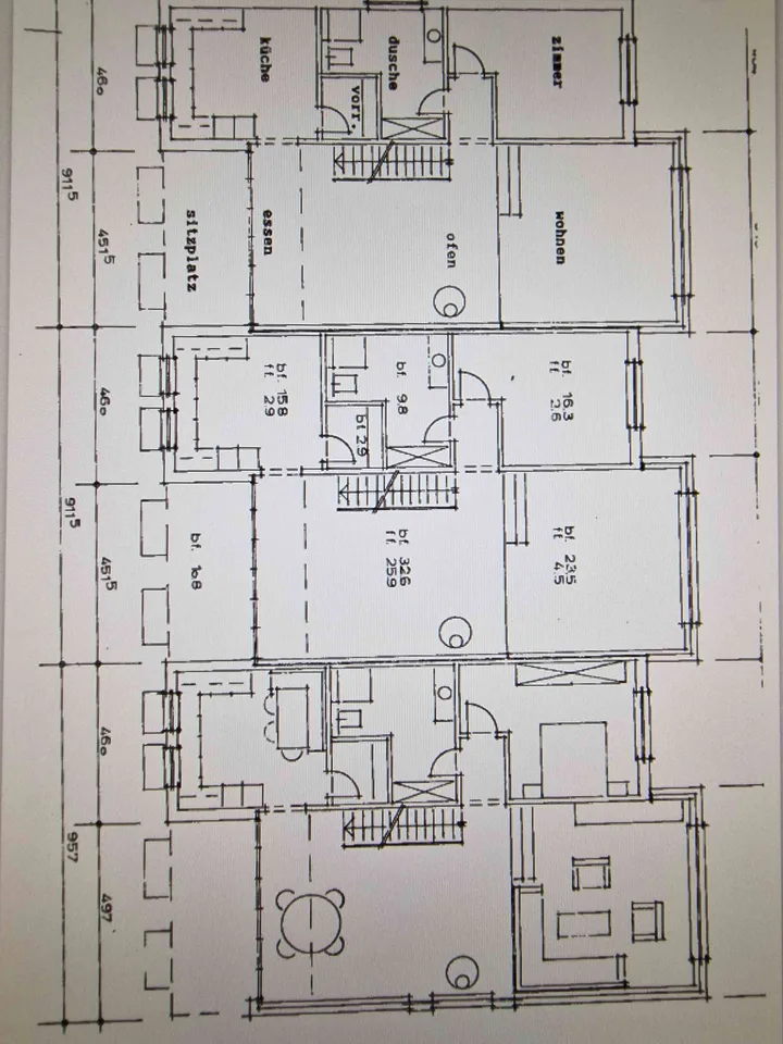Eckhaus mit schönem Garten und herrlicher Seesicht