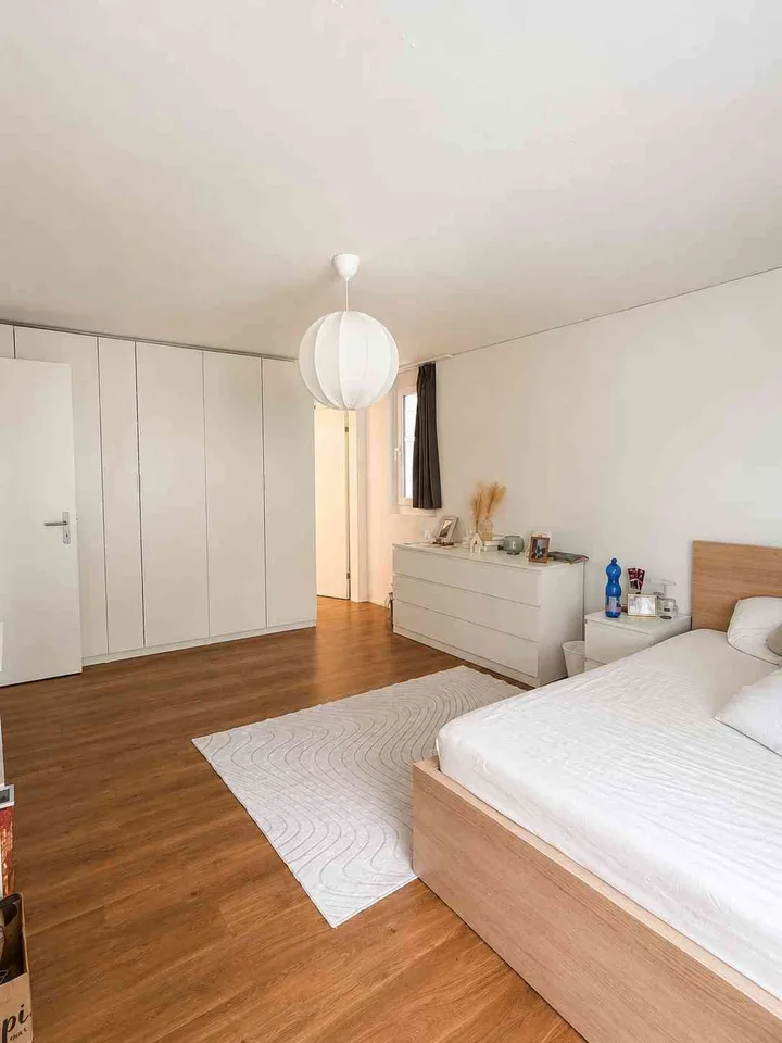 Helle 3.5-Zimmer Wohnung in Fischbach-Göslikon
