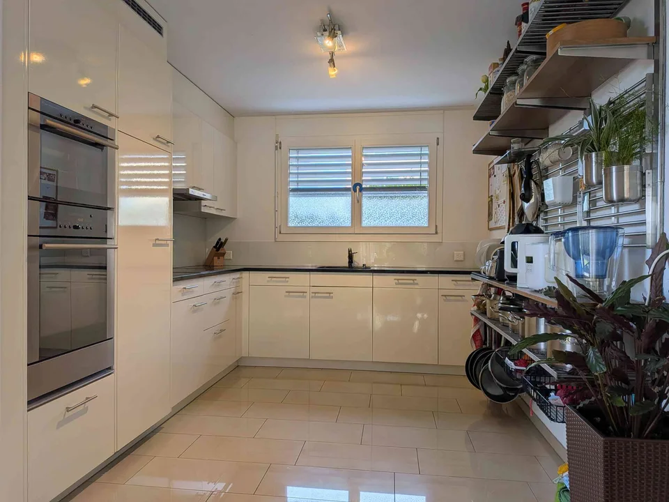 Familien-Reihenhaus mit Weitblick – ruhig & bestens angebunden – Foto 3 von 9