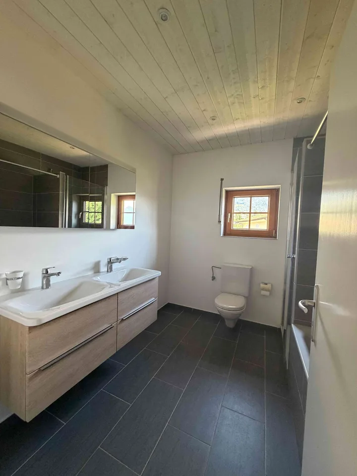 Maison jumelée à Blonay de 5,5 pièces, 160m2, vue lac et montagnes