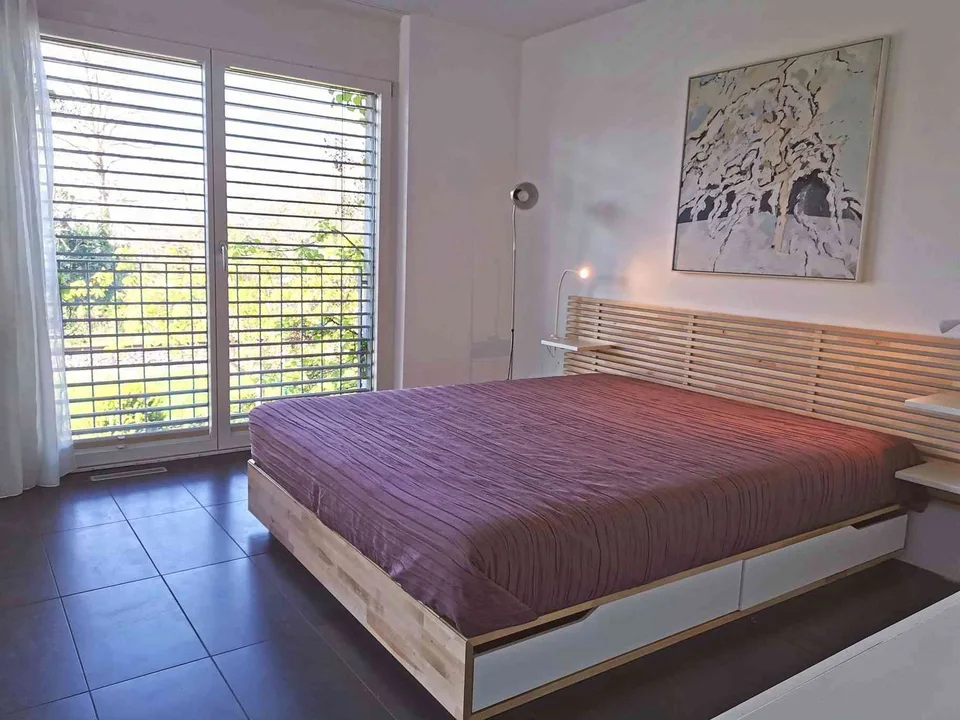 Bel appartement+veranda+garage; Wohnung mit Wintergarten, seenähe