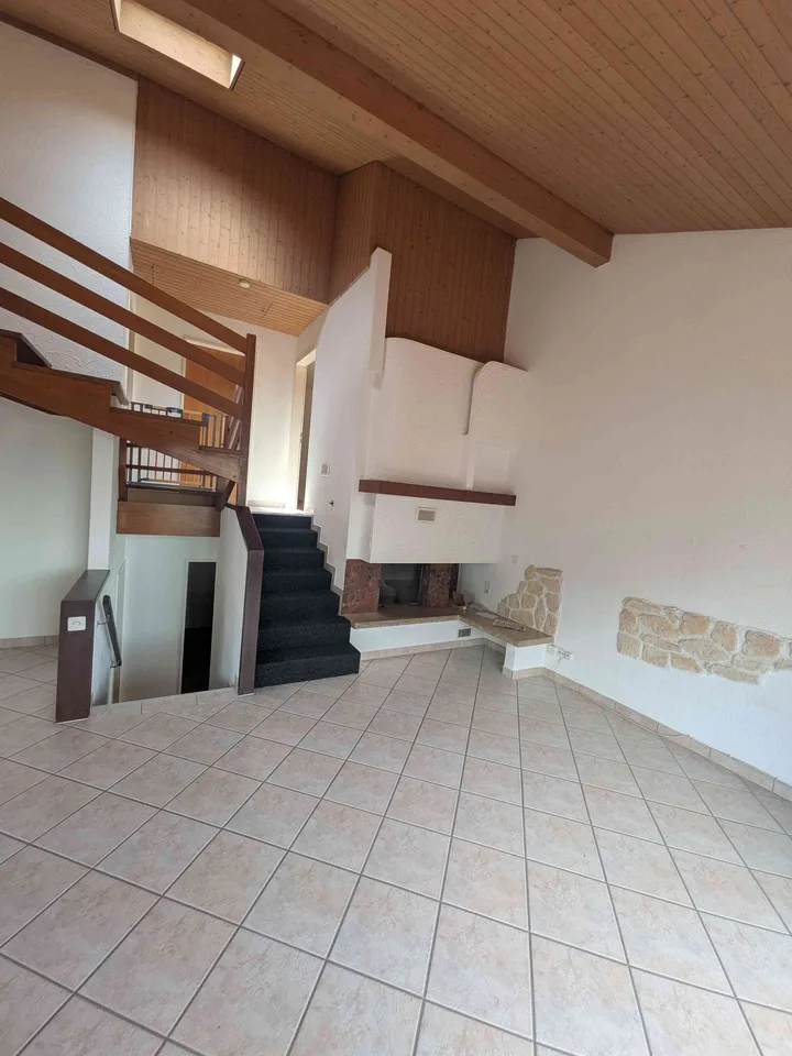 Grosszügiges 6.5-Zimmer-Einfamilienhaus mit Garten in Buchs AG