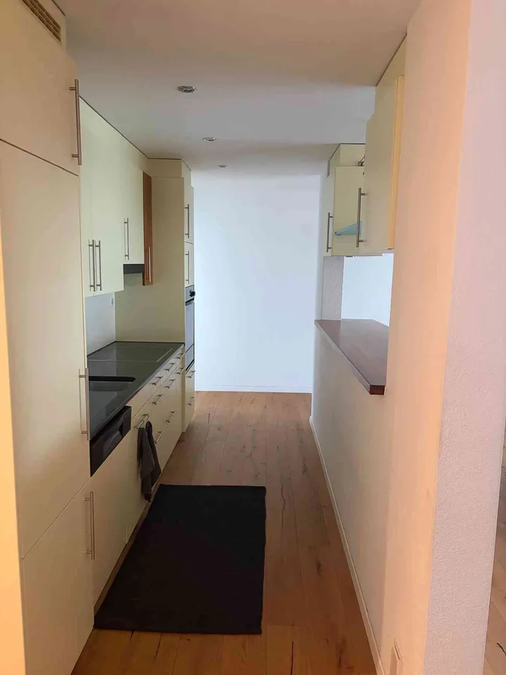 Appartement meublé 2.5 pièces - limité à partir de nov. 2026