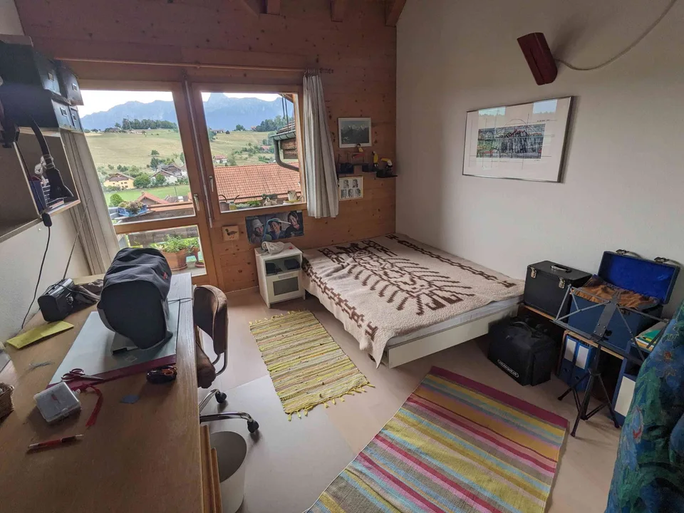 5,5-Zimmer-Reihenhaus mit Alpenpanorama, Garten & Wintergarten