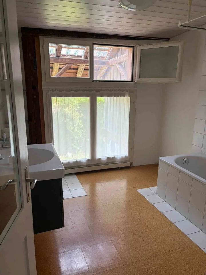 Charmantes 3.5-Zimmer-Reihenhaus mit grossem Naturgarten