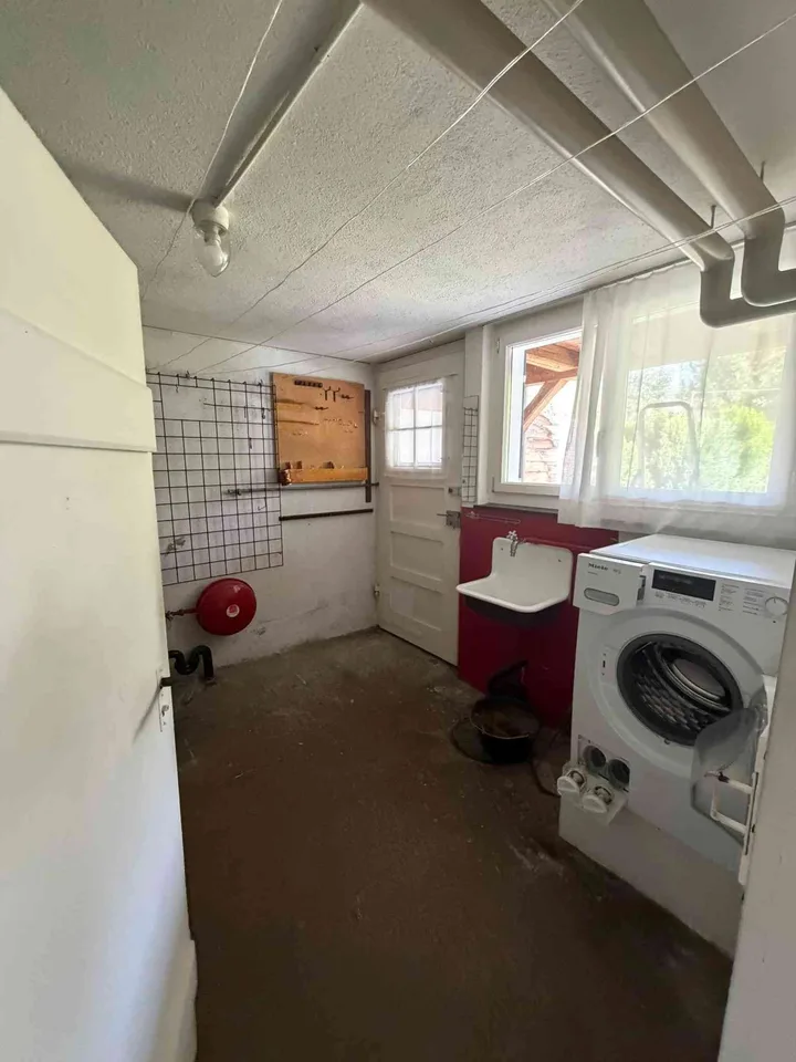 Charmantes 3.5-Zimmer-Reihenhaus mit grossem Naturgarten