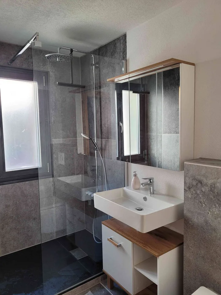 3,5 Zi. / 79 m² / 2.OG - Panorama, Garten, Estrich, Stellplatz, Balkon