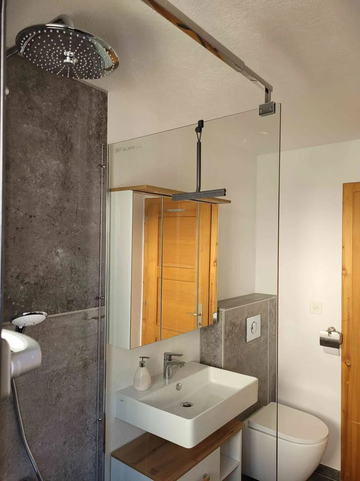 3,5 Zi. / 79 m² / 2.OG - Panorama, Garten, Estrich, Stellplatz, Balkon