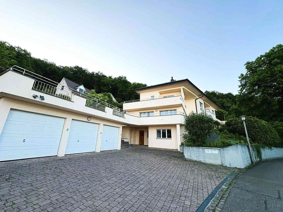 5.5 Zimmer Wohnung über den Dächern von Dornach.