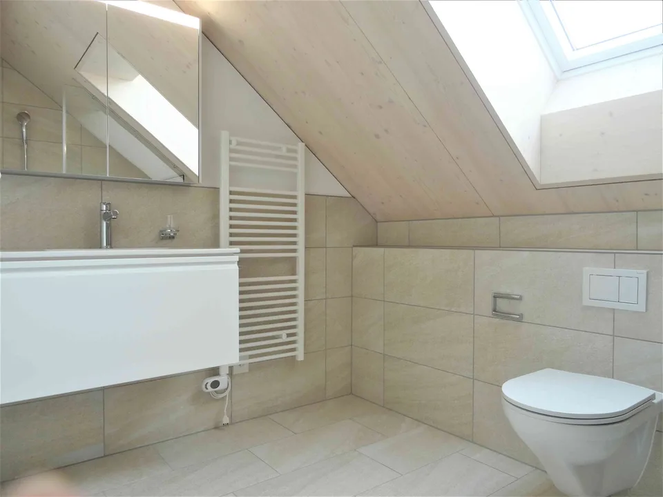 Grosszügige 6,5-Zimmer-Maisonettewohnung mit ca. 30-m²-Balkon