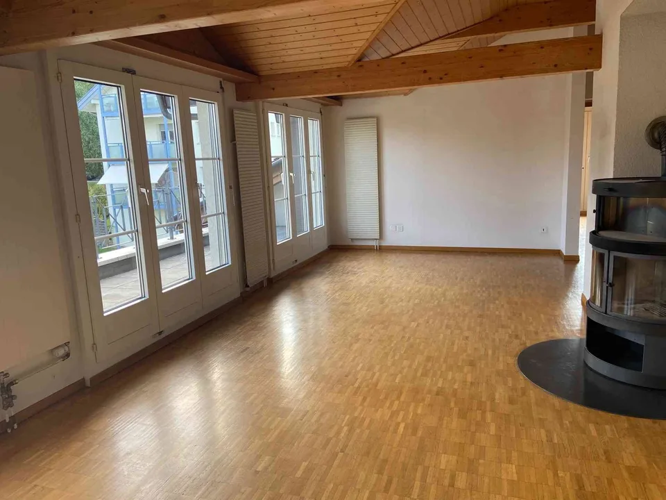 4.5 Zimmer- Attika Wohnung mit grosser Terrasse – photo 4 sur 11