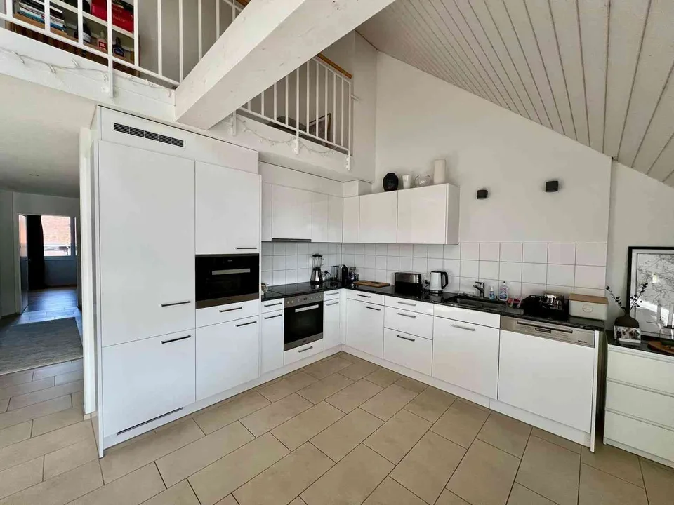Bright 4.5-room apartment in Bonstetten – Modern, quiet and family-friendly