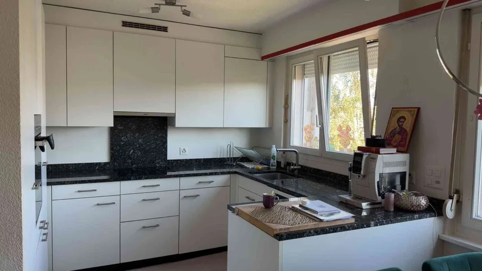 Eigentumswohnung 3.5 Zimmer zu verkaufen – foto 5 di 11