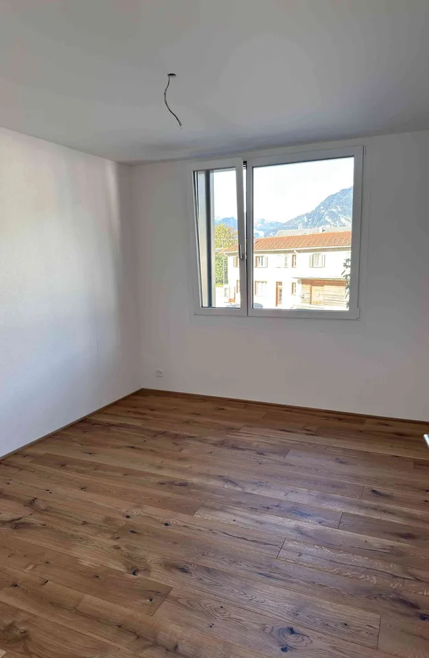 Moderne 4.5 Zimmer Wohnung in ruhiger Wohnlage