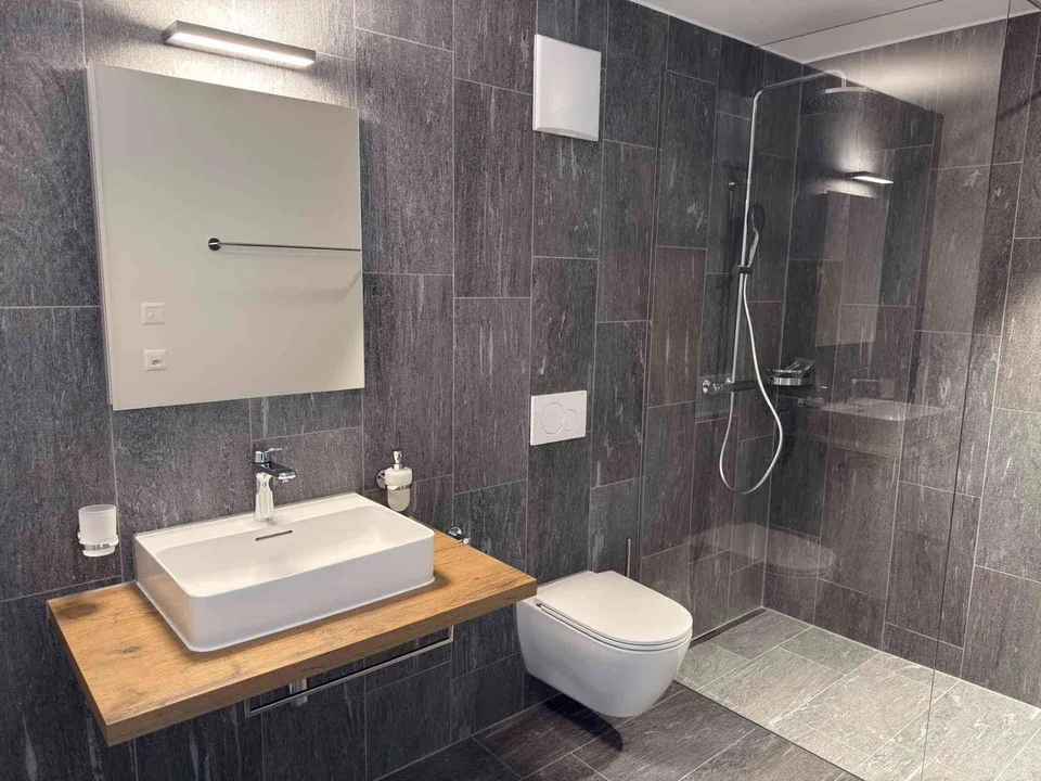 Moderne 4.5 Zimmer Wohnung in ruhiger Wohnlage