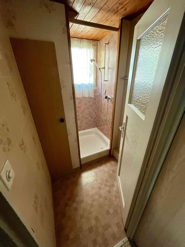Gemütliche 3.5-Zimmer-Wohnung mit Altbaucharme und Alpenblick in Heimb