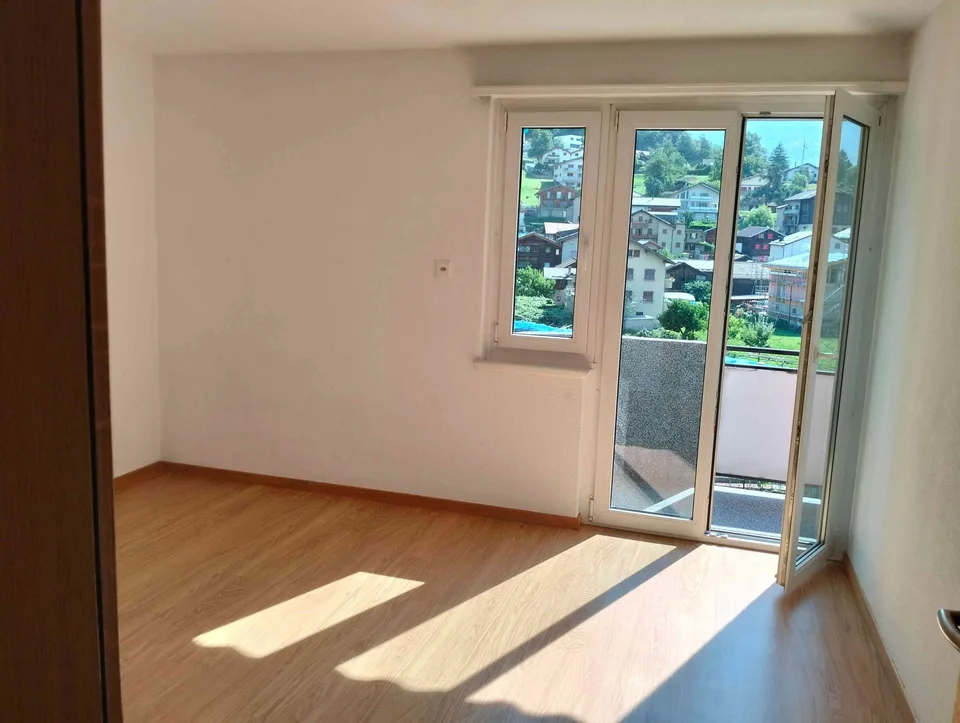 Charmante 4.5-Zimmer-Wohnung mit Balkon und herrlicher Aussicht in Lalden – foto 5 di 13
