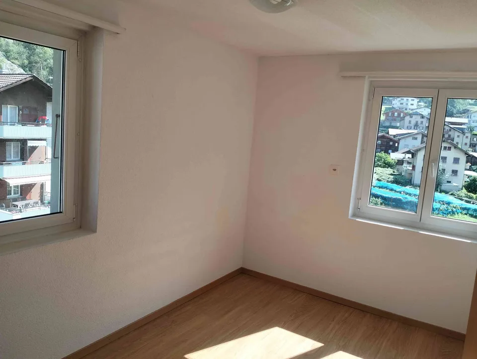 Charmante 4.5-Zimmer-Wohnung mit Balkon und herrlicher Aussicht in Lalden – foto 8 di 13