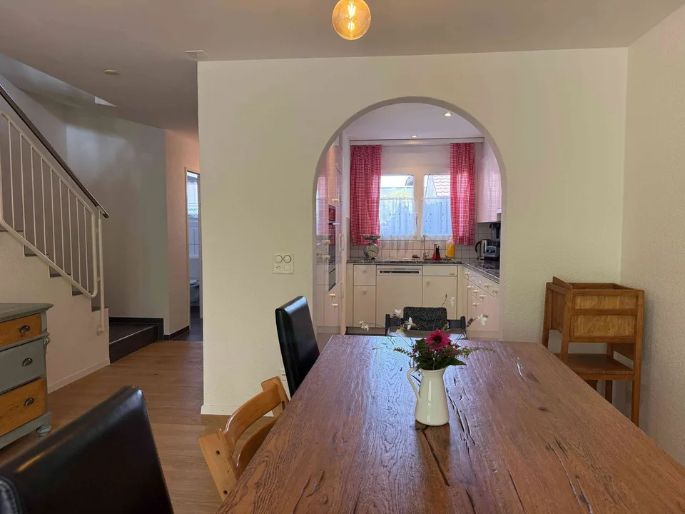*RESERVIERT* Familienparadies – 5.5 Zimmer, 5 min vom See – photo 3 sur 13
