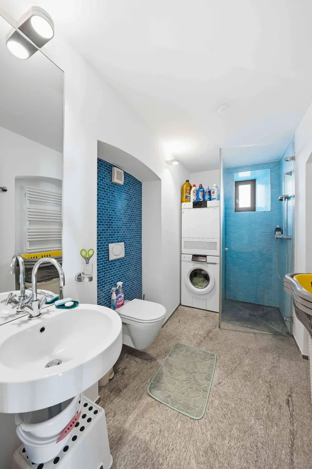 Maisonette Wohnung in Zweifamilienwohnhaus mit Terrasse und Garten