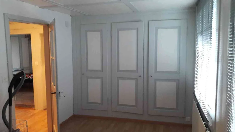 Zweistöckige 4.5 Zimmer Altbau Dachwohnung