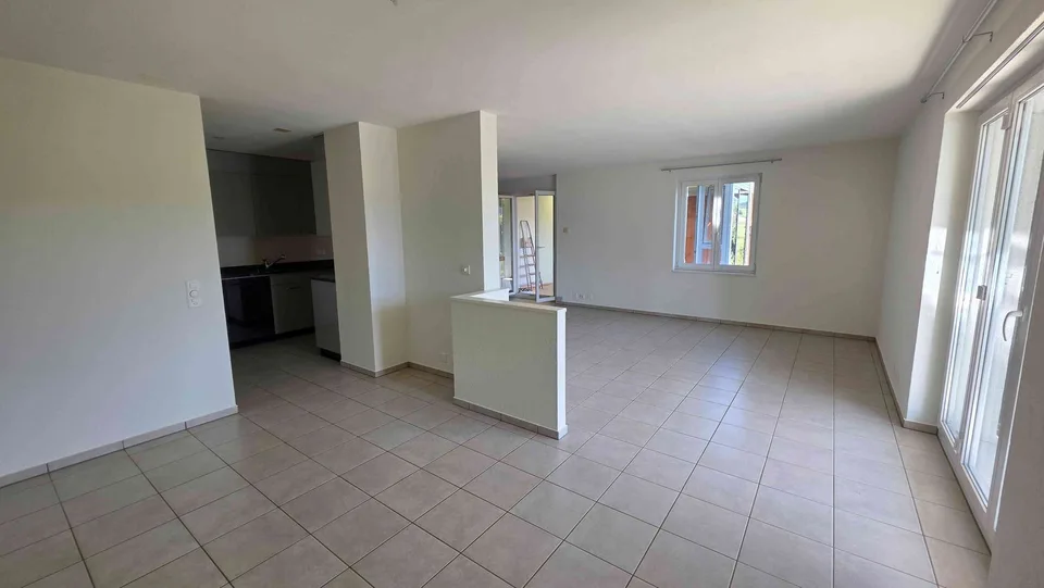 4.5 Zimmerwohnung in Sutz zu vermieten.