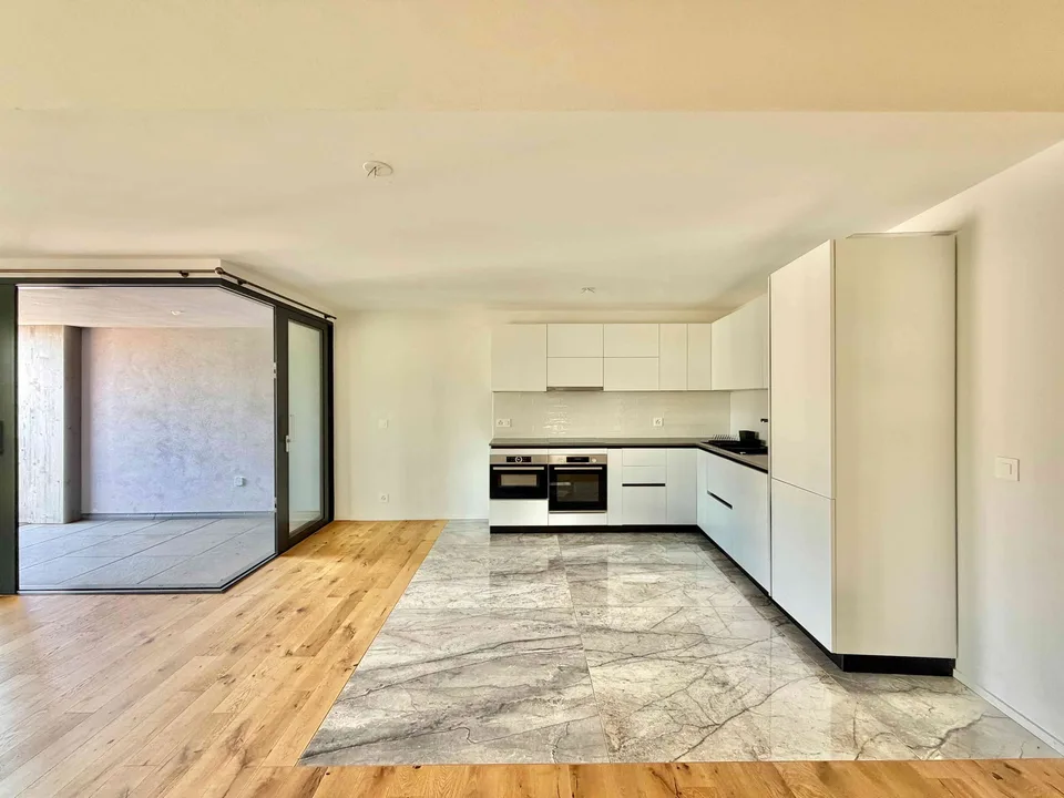 Superb appartement en duplex de 110m² habitables à Bassins. – foto 2 di 4