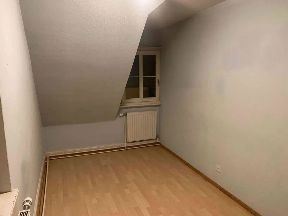 Helle 4 Zimmer Wohnung