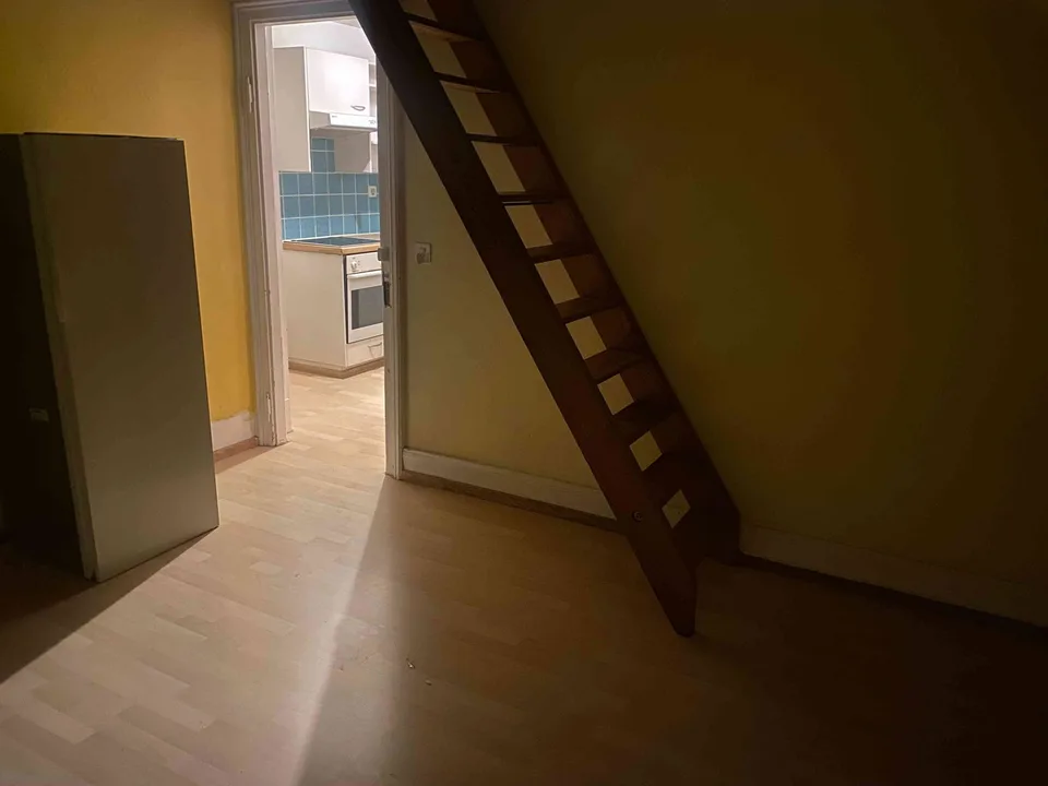 Helle 4 Zimmer Wohnung