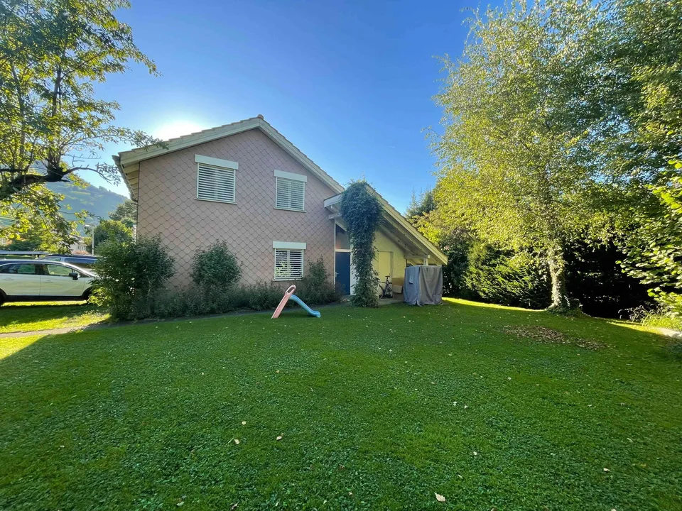 Sonniges und ruhiges 6,5-Zimmer Einfamilienhaus in Grabs