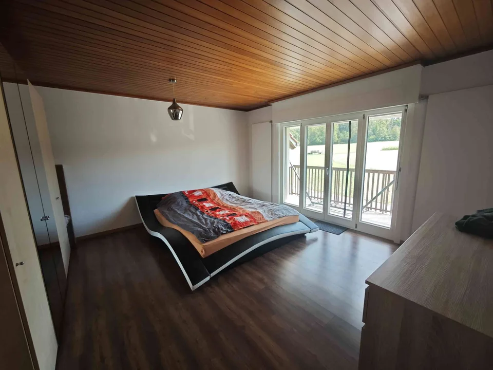 3.5 pièces, 100m2, 1er étage