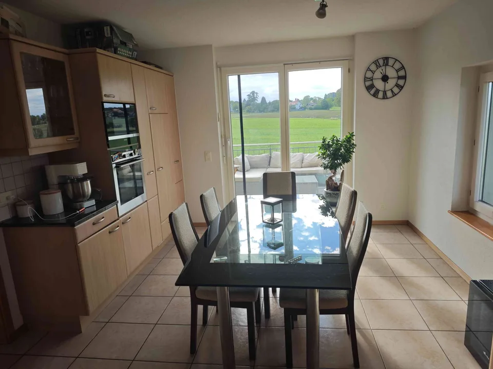 3.5 pièces, 100m2, 1er étage