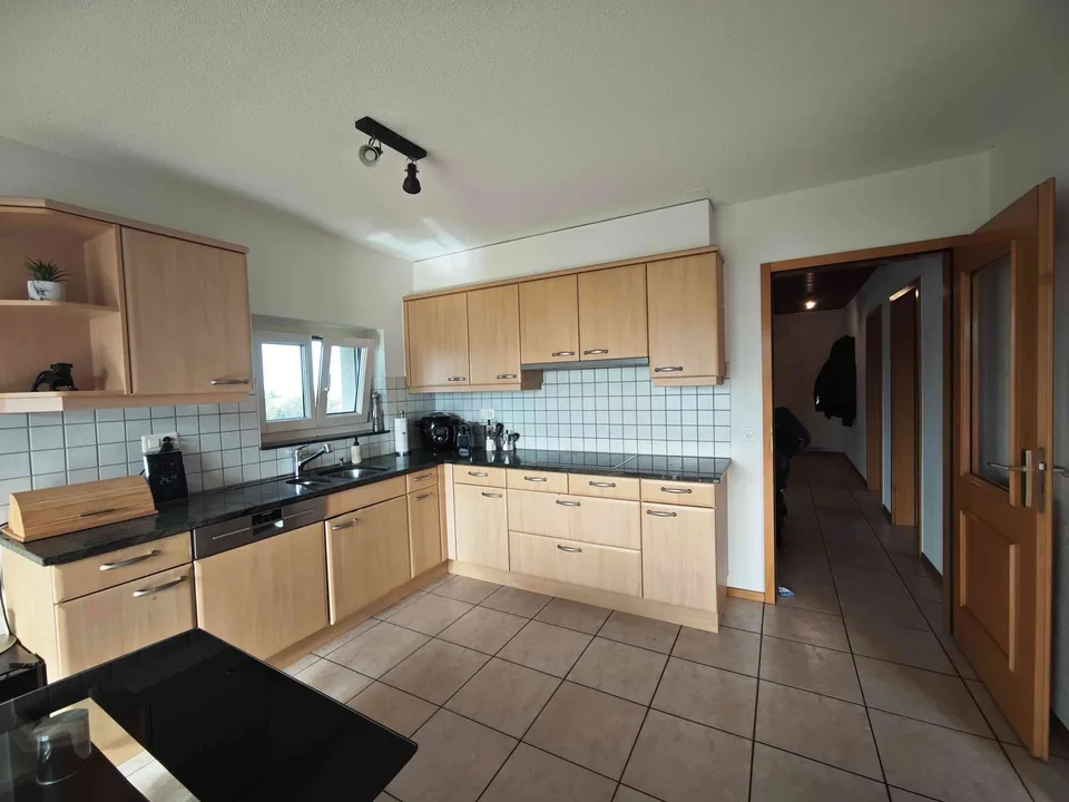 3.5 pièces, 100m2, 1er étage